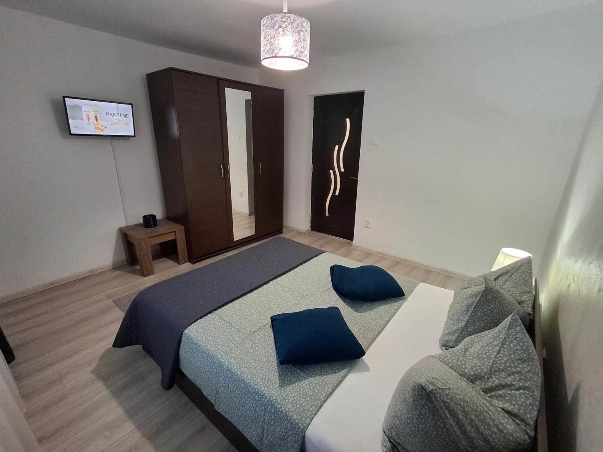 Apartament Claudia Deva Bagian luar foto