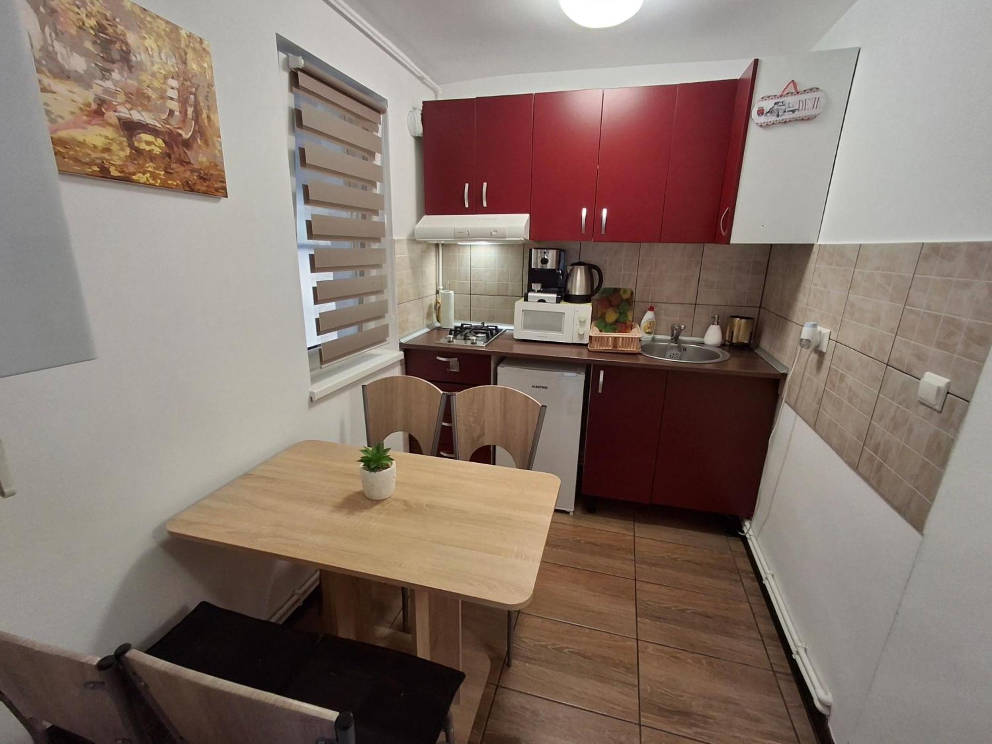 Apartament Claudia Deva Bagian luar foto