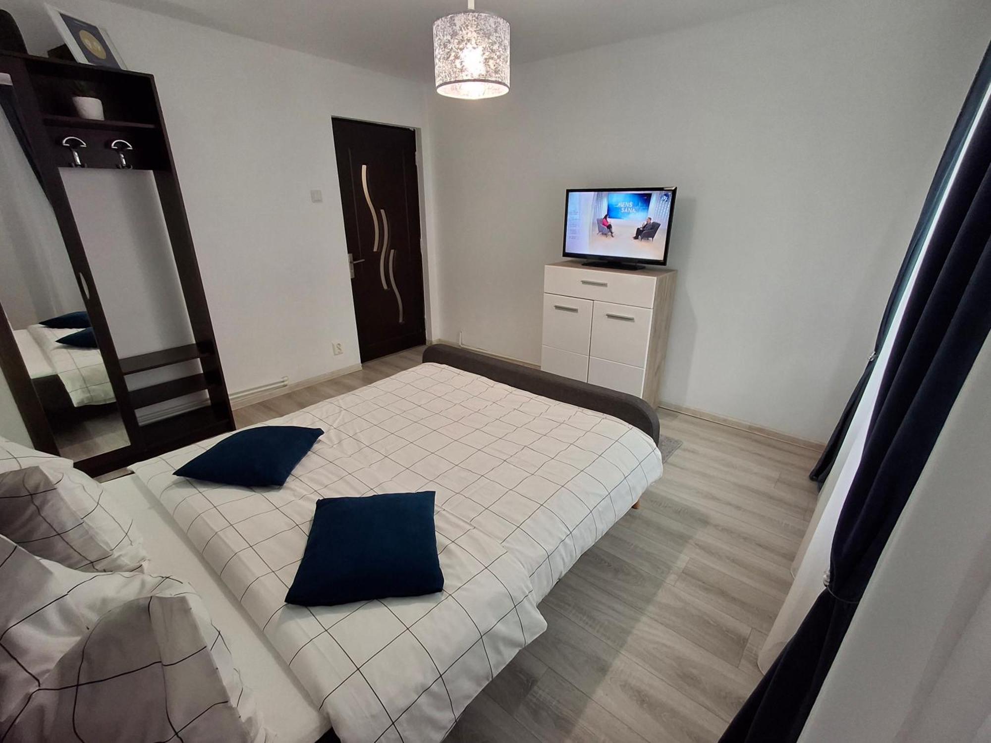 Apartament Claudia Deva Bagian luar foto